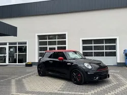 Midnight black metallic Gebraucht 2020 Mini John Cooper Works Kleinwagen | 25.990 € (Fairer Preis)