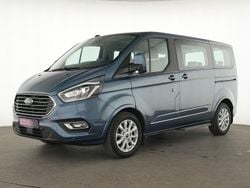 Chroma blau Gebraucht 2021 Ford Tourneo Titanium Van / Kleinbus | 33.887 € (Guter Preis)