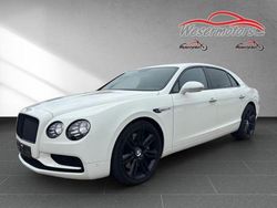 Weiss Gebraucht 2018 Bentley Continental Flying Spur Limousine | 69.900 €