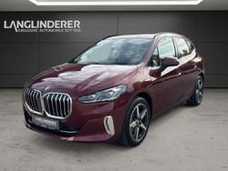 Piemont rot metallic Gebraucht 2025 BMW 223 Active Tourer Luxury Line Van / Kleinbus | 39.900 € (Superpreis)