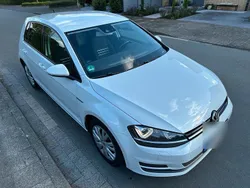 Weiß Gebraucht 2014 VW Golf VII Cup Limousine | 7.500 € (Guter Preis)