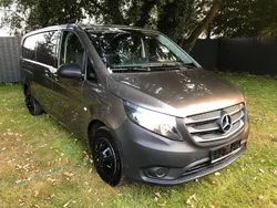 Grau Gebraucht 2017 Mercedes Vito Van / Kleinbus | 17.799 €