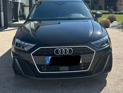 Schwarz Gebraucht 2023 Audi A1 Sportback Ambiente Kleinwagen | 22.800 € (Fairer Preis)