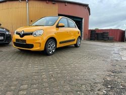 Gelb Gebraucht 2020 Renault Twingo Kleinwagen | 8.900 € (Guter Preis)