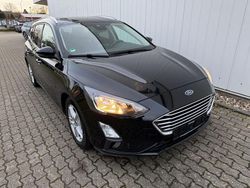Schwarz Gebraucht 2019 Ford Focus Cool & Connect Kombi | 6.800 €