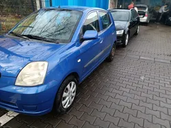 Blau Gebraucht 2004 Kia Picanto Kleinwagen | 600 €