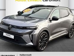 Grau Gebraucht 2024 Renault Mégane Komfort Limousine | 51.390 €