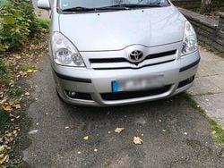 Silber Gebraucht 2007 Toyota Corolla Verso Van / Kleinbus | 3.600 € (Fairer Preis)