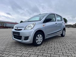 Silber Gebraucht 2009 Daihatsu Cuore Kleinwagen | 1.299 € (Etwas zu teuer)