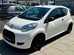 Zu lackieren weiss 068/deckend Gebraucht 2010 Citroën C1 Advance Kleinwagen | 2.480 € (Fairer Preis)