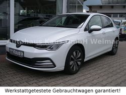 Weiß Gebraucht 2023 VW Golf VIII Move Limousine | 21.990 € (Guter Preis)