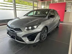 Silber Neu 2025 Kia Ceed Limousine | 32.888 €