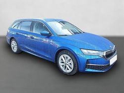 Raceblau metallic Neu 2025 Skoda Octavia Selection Kombi | 33.630 € (Guter Preis)