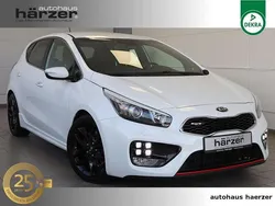 Weiß Gebraucht 2017 Kia Ceed GT-Track Limousine | 13.990 € (Fairer Preis)