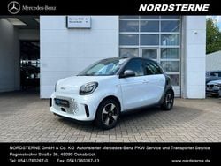 Weiß Gebraucht 2021 Smart ForFour Electric Drive Exclusive Limousine | 14.888 € (Teuer)