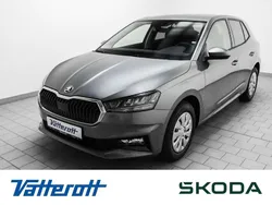 Graphitegrau Gebraucht 2025 Skoda Fabia Essence Limousine | 19.690 € (Fairer Preis)