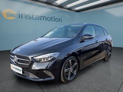 Schwarz Gebraucht 2022 Mercedes B250 Van / Kleinbus | 29.599 € (Fairer Preis)