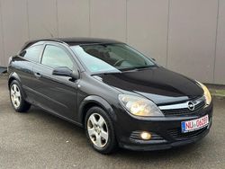Schwarz Gebraucht 2009 Opel Astra GTC Selection Kleinwagen | 1.850 € (Superpreis)