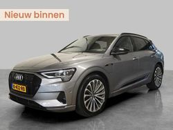 Grau Gebraucht 2020 Audi e-tron Business SUV | 26.140 € (Fairer Preis)