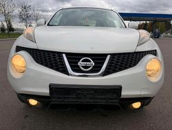 Weiß Gebraucht 2011 Nissan Juke SUV | 4.900 € (Teuer)
