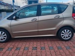 Gebraucht 2005 Mercedes 190 Limousine | 5.000 €