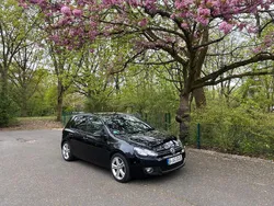 Schwarz Gebraucht 2011 VW Golf VI R-line Kleinwagen | 6.500 € (Fairer Preis)