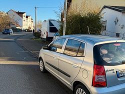 Silber Gebraucht 2007 Kia Picanto Kleinwagen | 1.400 € (Fairer Preis)