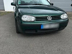 Grün Gebraucht 1999 VW Golf IV Kleinwagen | 1.400 € (Guter Preis)