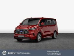 Rot Neu 2025 Ford Tourneo Active Kombi | 70.204 € (Teuer)