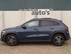 Blau Gebraucht 2021 Mercedes EQA250 Business SUV | 24.400 €