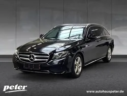 Metalliclack obsidianschwarz Gebraucht 2017 Mercedes E200 Avantgarde Kombi | 26.910 € (Fairer Preis)