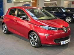 Rot Gebraucht 2017 Renault Zoe Intens Kleinwagen | 8.650 € (Fairer Preis)