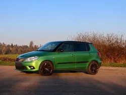 Grün Gebraucht 2011 Skoda Fabia RS Limousine | 7.500 €
