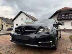 Schwarz Gebraucht 2013 Mercedes C250 Coupé | 10.599 € (Fairer Preis)