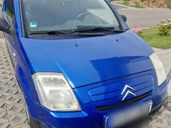 Blau Gebraucht 2003 Citroën C2 Kleinwagen | 1.000 €