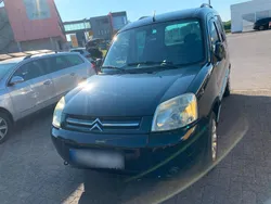Schwarz Gebraucht 2006 Citroën Berlingo Van / Kleinbus | 5.100 €