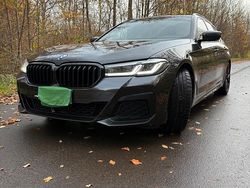 Grau Gebraucht 2021 BMW 540 Kombi | 42.000 € (Teuer)
