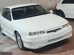 Weiß Gebraucht 1994 Opel Calibra Coupé | 17.000 €