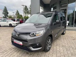 Dark grey Gebraucht 2024 Toyota Proace Verso City Kombi | 29.980 € (Teuer)