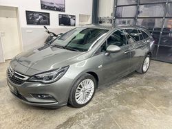 Grau Gebraucht 2017 Opel Astra Dynamic Kombi | 11.700 € (Fairer Preis)