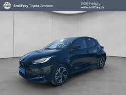 Schwarz Neu 2025 Toyota Yaris Hybrid Limousine | 24.180 € (Guter Preis)