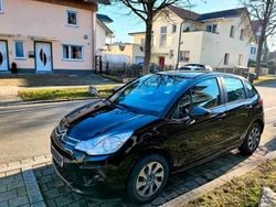 Schwarz Gebraucht 2016 Citroën C3 Kleinwagen | 5.000 €