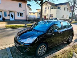 Schwarz Gebraucht 2016 Citroën C3 Kleinwagen | 5.000 €
