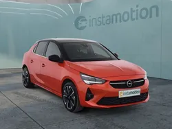 Orange Gebraucht 2022 Opel Corsa-e Ultimate Kleinwagen | 17.570 € (Etwas zu teuer)