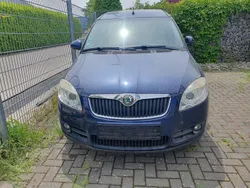Blau Gebraucht 2008 Skoda Fabia Limousine | 1.800 €