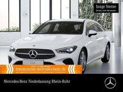 Weiß Gebraucht 2024 Mercedes CLA180 Progressive Limousine | 29.490 € (Guter Preis)