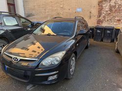 Schwarz Gebraucht 2011 Hyundai i30 Classic Kombi | 3.900 € (Fairer Preis)