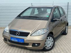 Braun Gebraucht 2005 Mercedes A160 Limousine | 3.750 € (Teuer)