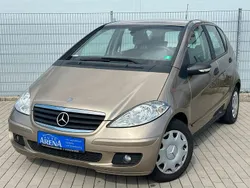 Braun Gebraucht 2005 Mercedes A160 Limousine | 3.750 €