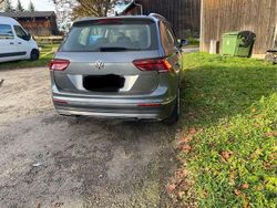 Grau Gebraucht 2020 VW Tiguan Allspace SUV | 24.500 € (Fairer Preis)